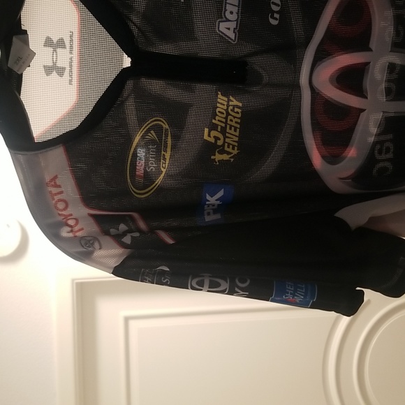 Under Armor- Made in the USA NASCAR pit shirt. Men's XXL - Picture 5 of 9